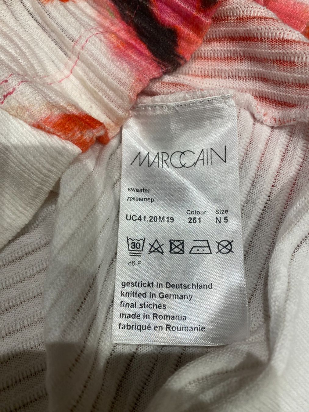 Marc Cain T-Shirts: Marc Cain Tunika Strickshirt, Gr. N5 oder D42 – Gebraucht aus Regensdorf von Pointer2009 3