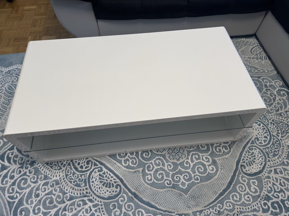 Conforama Tavoli: Couchtisch weiss – Usato da Zürich venduto da ete_lw2x