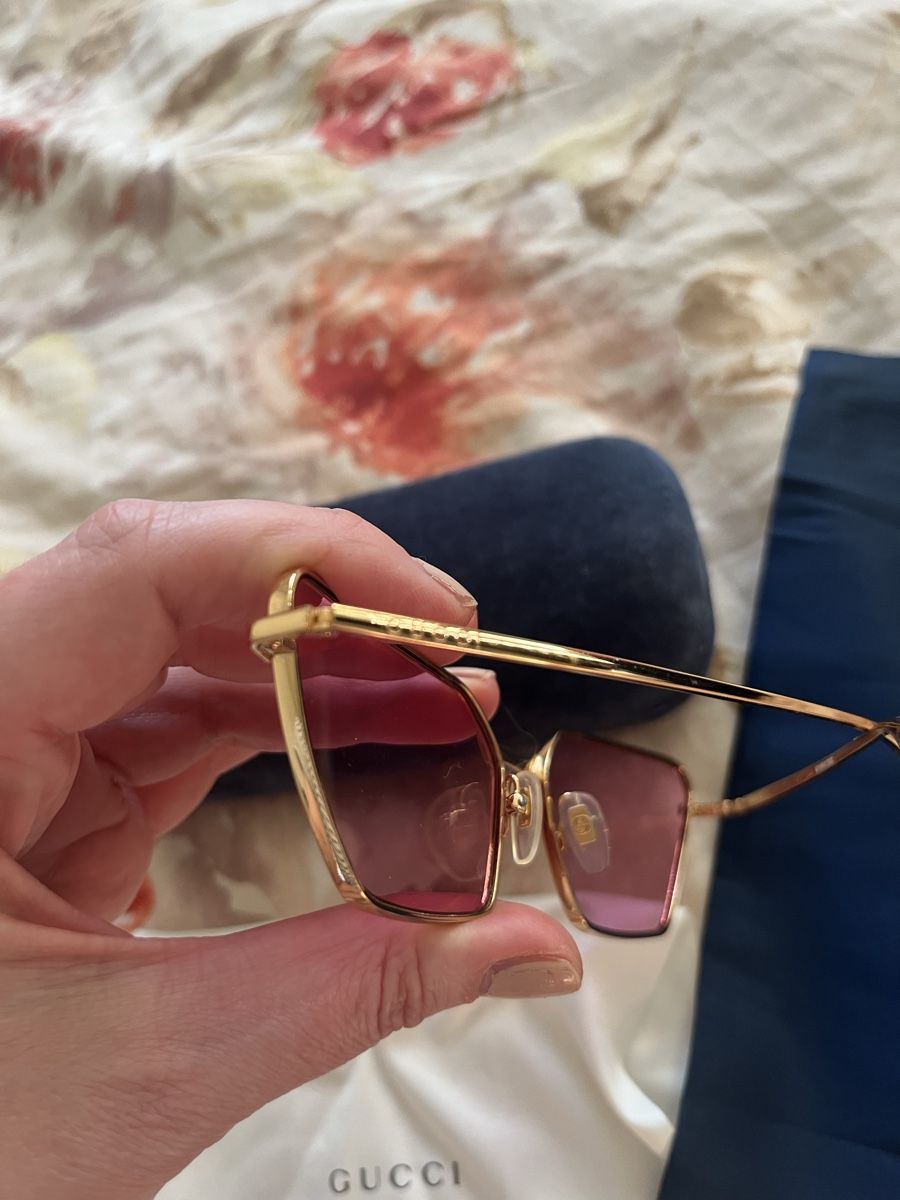 Gucci Occhiali & Lenti: Gucci Sonnenbrille, 2 Mal getragen – Nuovo (secondo la descrizione) da Zürich venduto da matilda1981 2