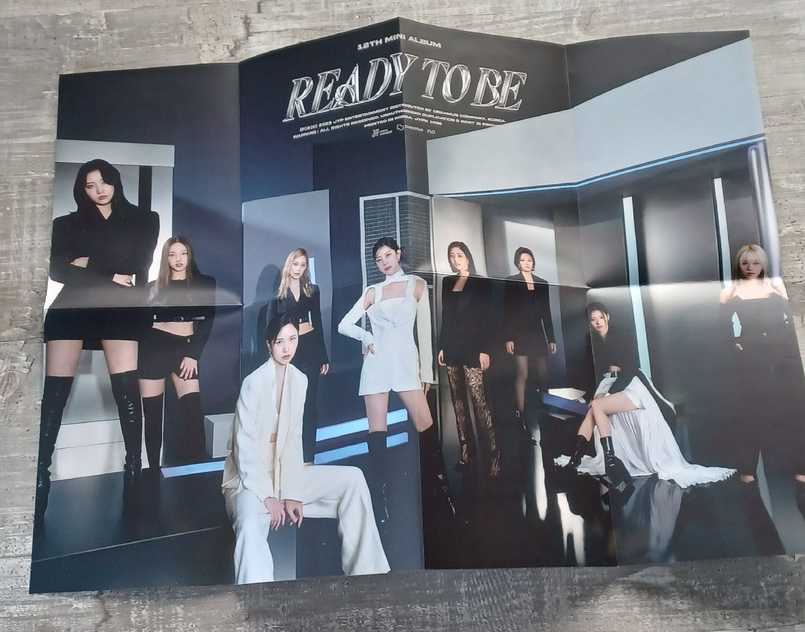 CD: Twice - Mini Album schwarz Ready to be – Usato da Eggenwil venduto da Murmeltier87 2
