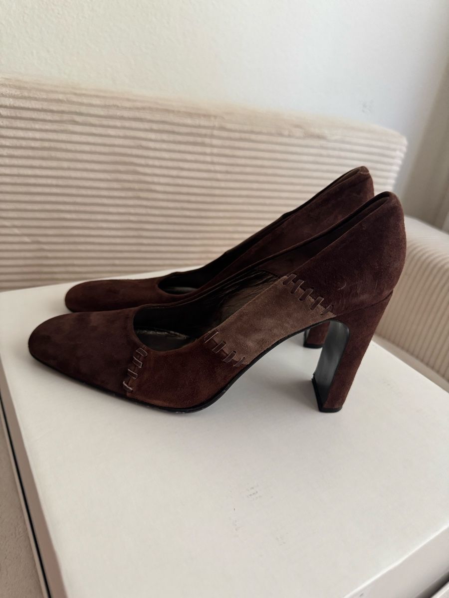 Scarpe da donna: Damenschuhe braun Wildleder Grösse 39 – Usato da Wallisellen venduto da Buy.me.one.more.time