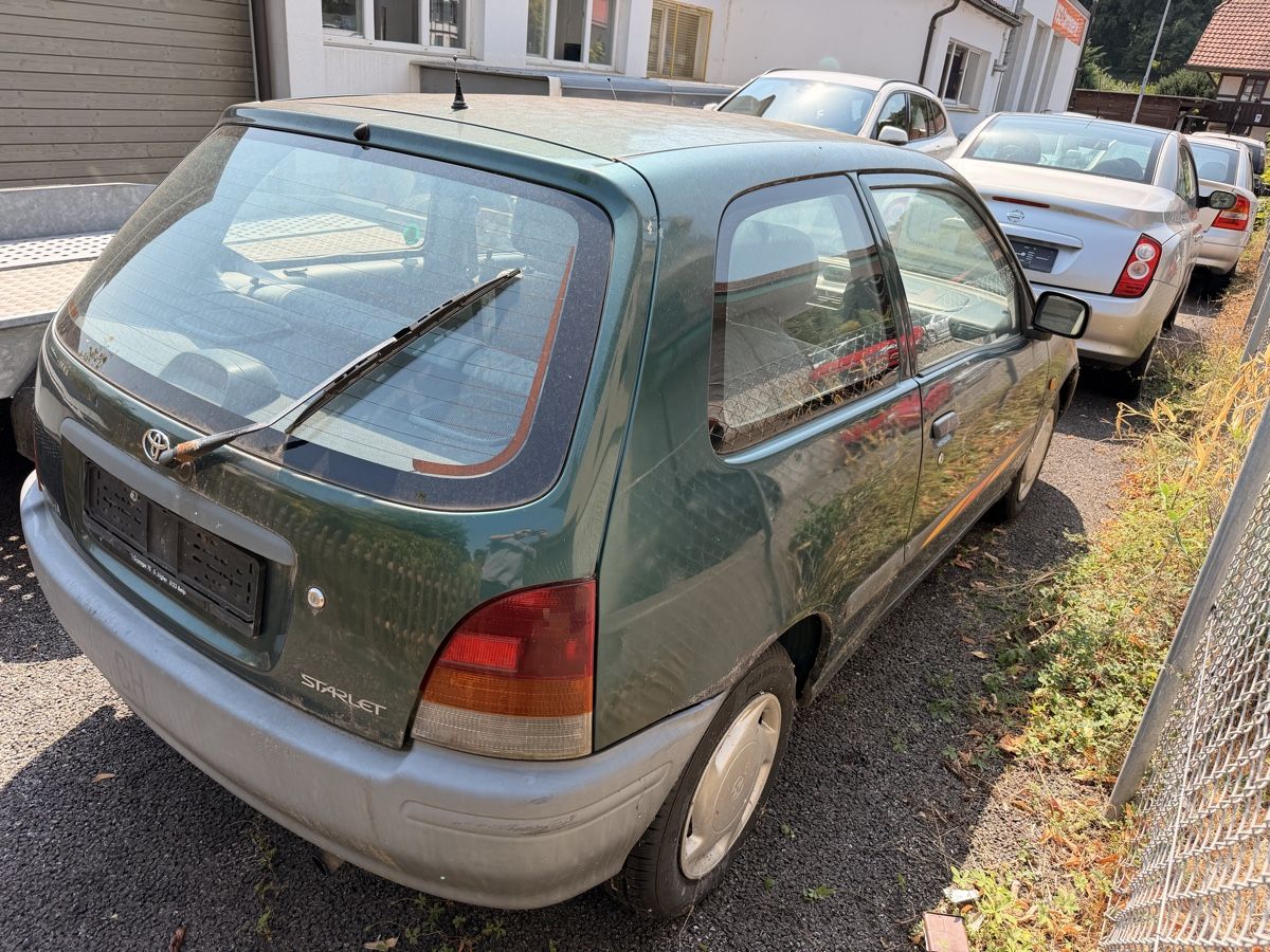 Toyota Autos: Toyota Starlet – Defekt aus Lengnau BE von KaSperLe01 3