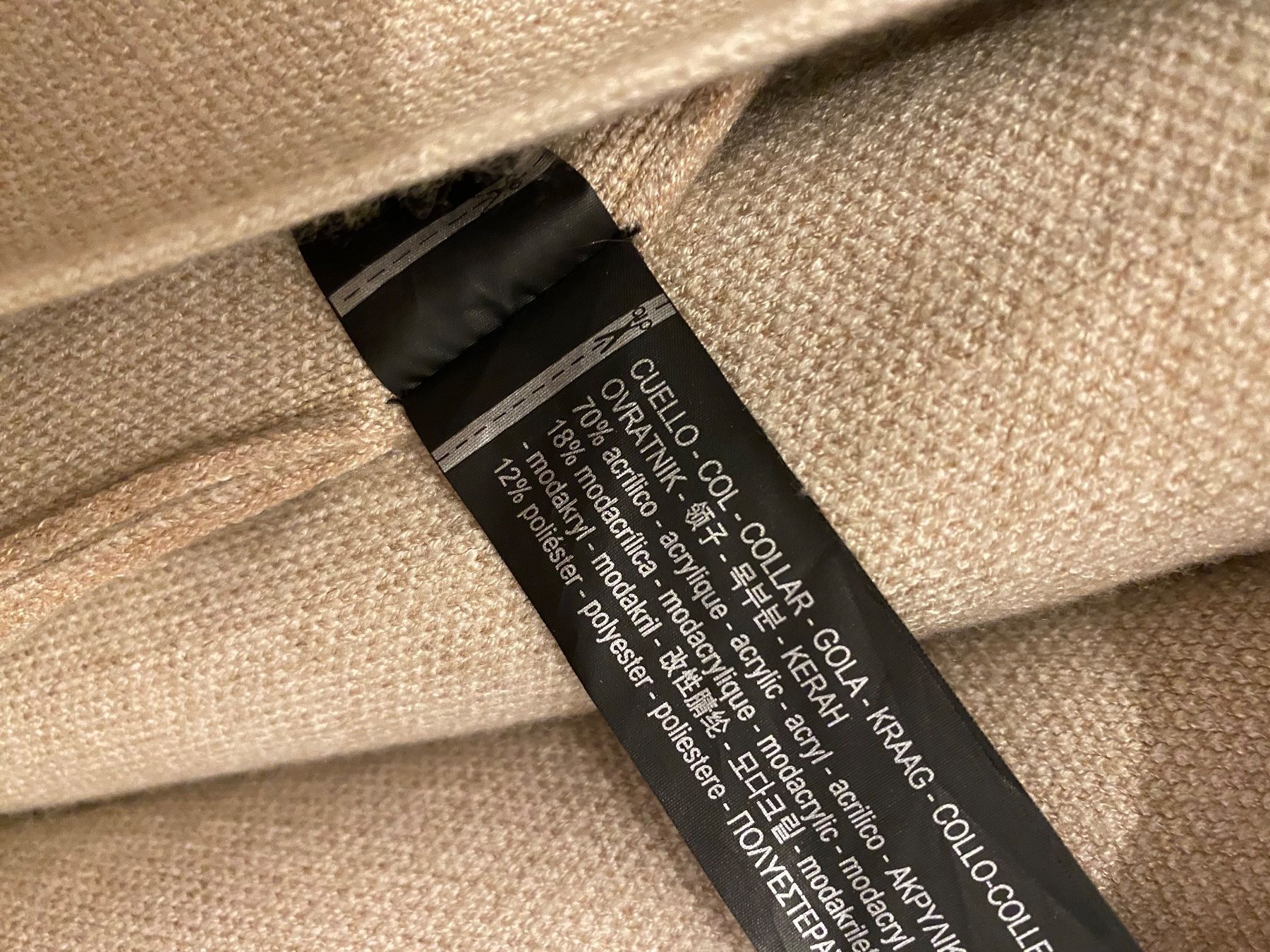 Zara Altro in Moda donna: Neu - Poncho Zara, g. M – Nuovo e nell'imballaggio originale da Zürich venduto da ZuriShrek 5