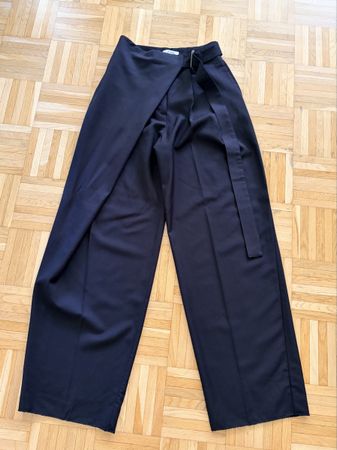 COS Wickelhose schwarz Grösse 34 aus Wolle