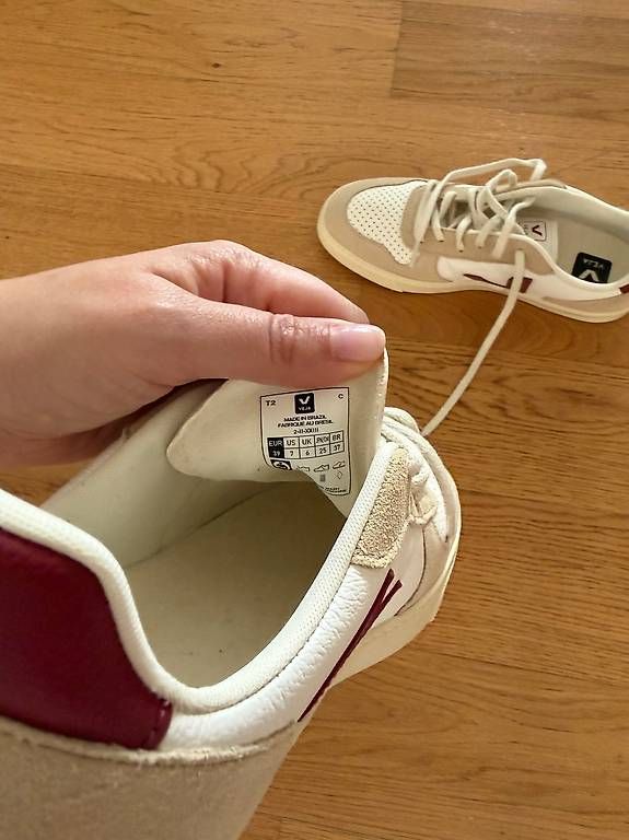 Scarpe da donna: Veja shoes- never worn 39! – Usato da Wallisellen venduto da Marij1986 2