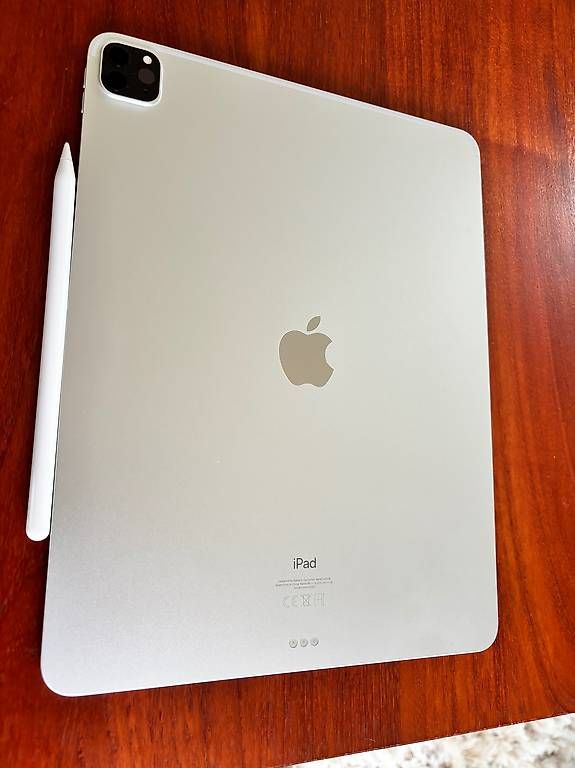 Tablet PC: iPadPro 12,9 M1 256G Magic Kboard Apple Pencil 2 Smart Folio – Usato da Crans-pres-Celigny venduto da Jan_68 2