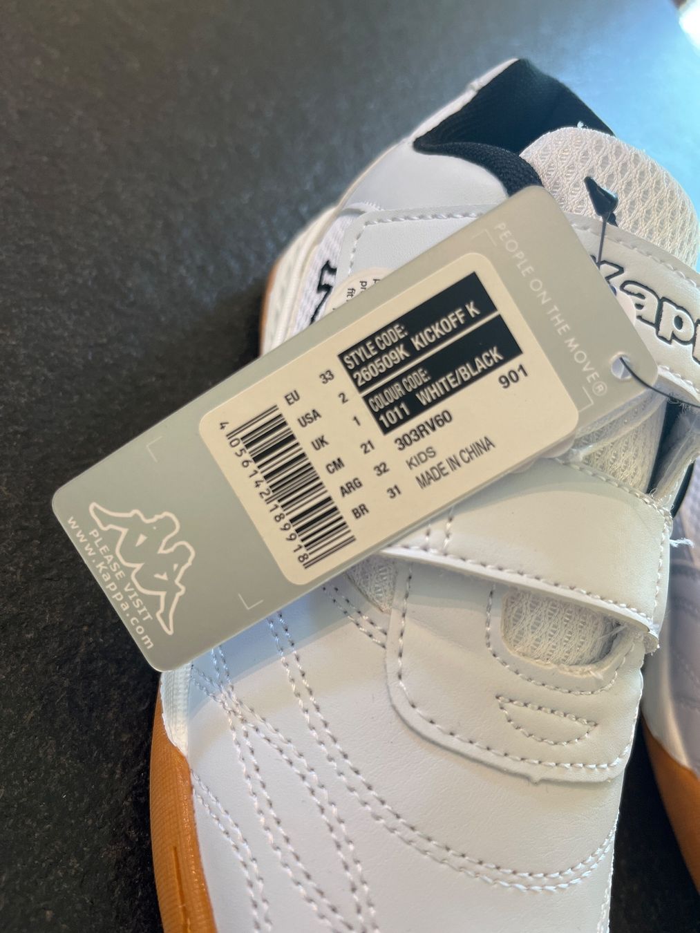 Kappa Scarpe per ragazzi: Kappa Hallenschuhe Gr. 33 NEU – Nuovo (secondo la descrizione) da Brail venduto da Sonnenblume86GR 4