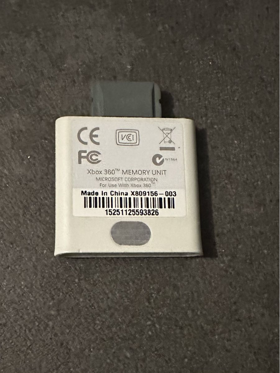 Memory unit & Memory card: Xbox 360 Memory Unit Speicherkarte 256 MB – Usato da Kestenholz venduto da Mad18 1