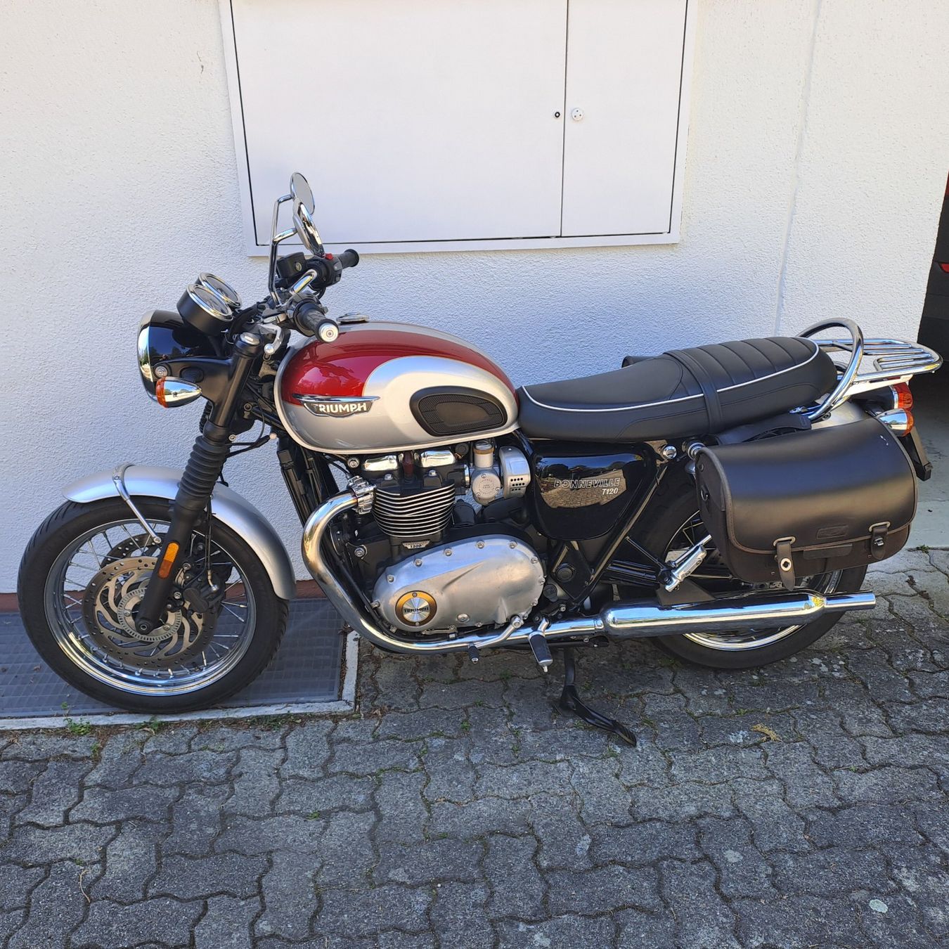 Triumph Strada: Triumph Bonneville T120 – Usato da Buus venduto da Puma58