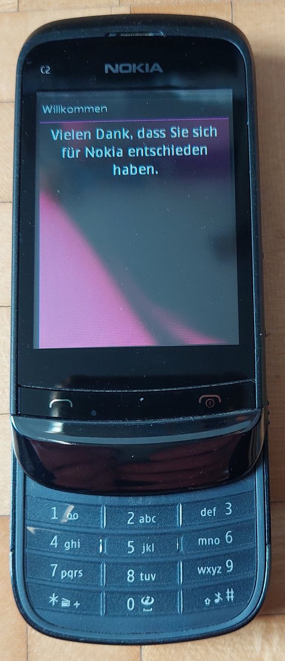 Nokia Telefoni cellulari / Smartphones: Nokia C2-02,  Originalverpackt zu verkaufen – Usato da Heimberg venduto da afanki1 3