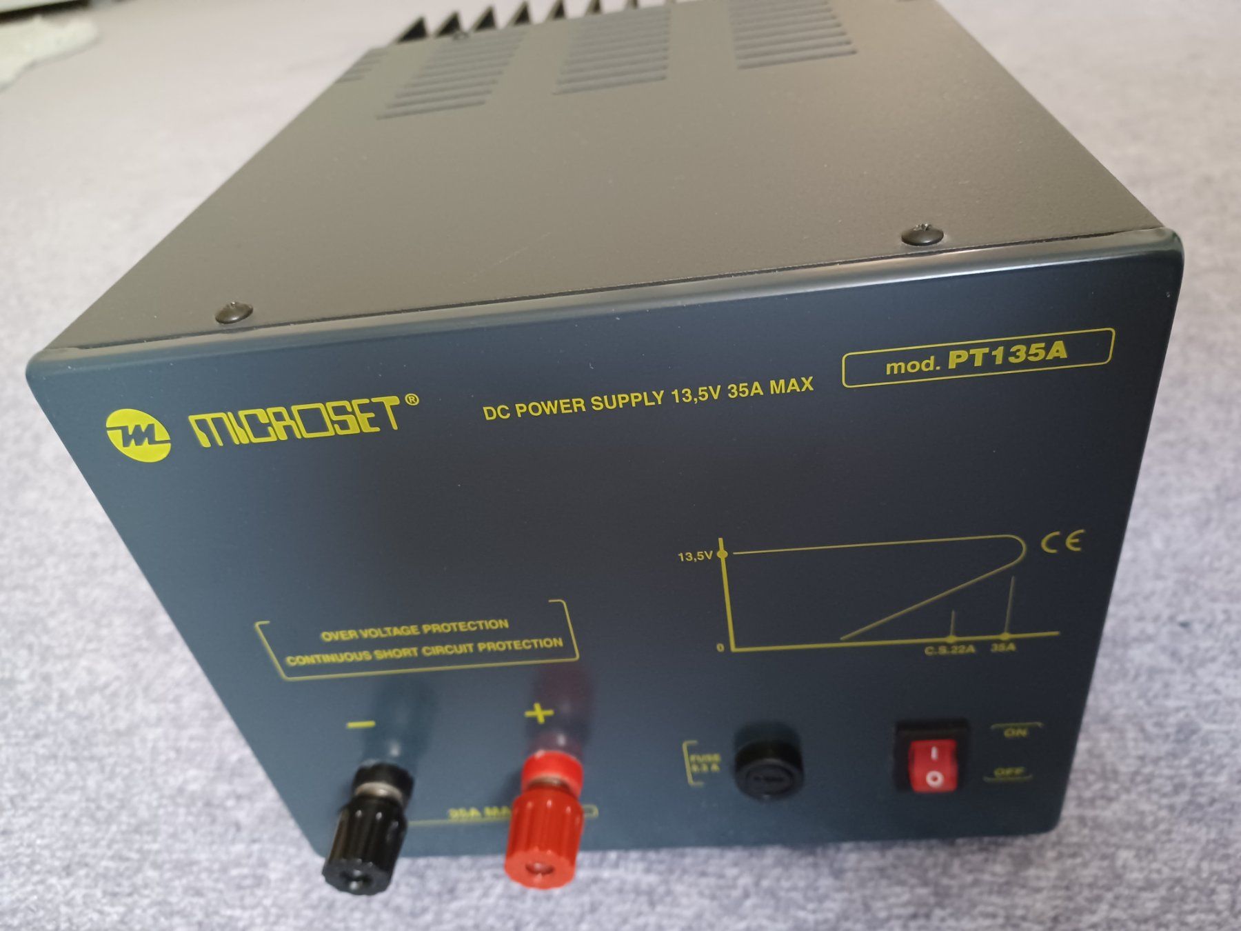 Radiocomunicazione: Microset PT-135A Trafo-Netzgerät mit 35A – Usato da Göschenen venduto da long.wave