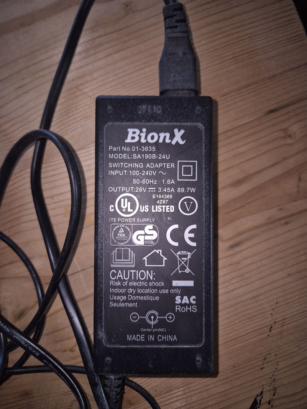 Bionx Ladegeräte: bionX Ladegerät 26V 3,45A – Defekt aus Vordemwald von anfl