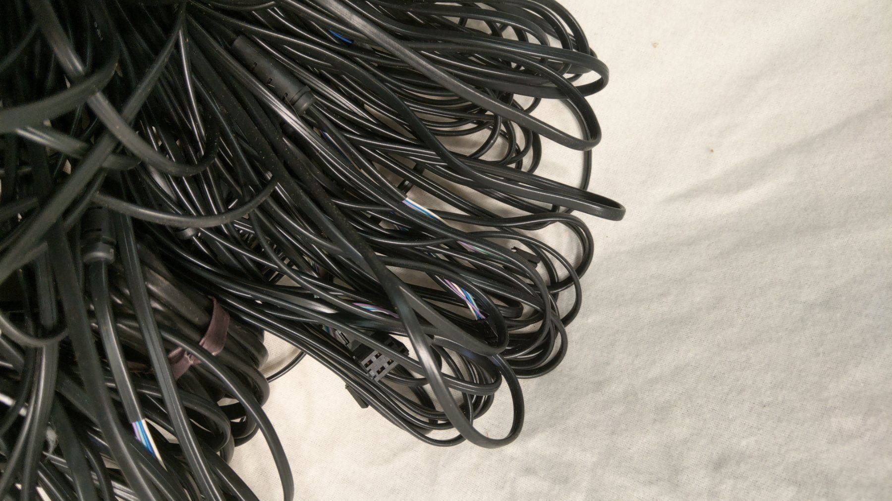 Cavi: Grosser Posten Spezialkabel (x471) – Nuovo (secondo la descrizione) da Däniken SO venduto da Profog1 4