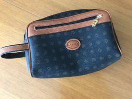 JJB Benson Necessaire