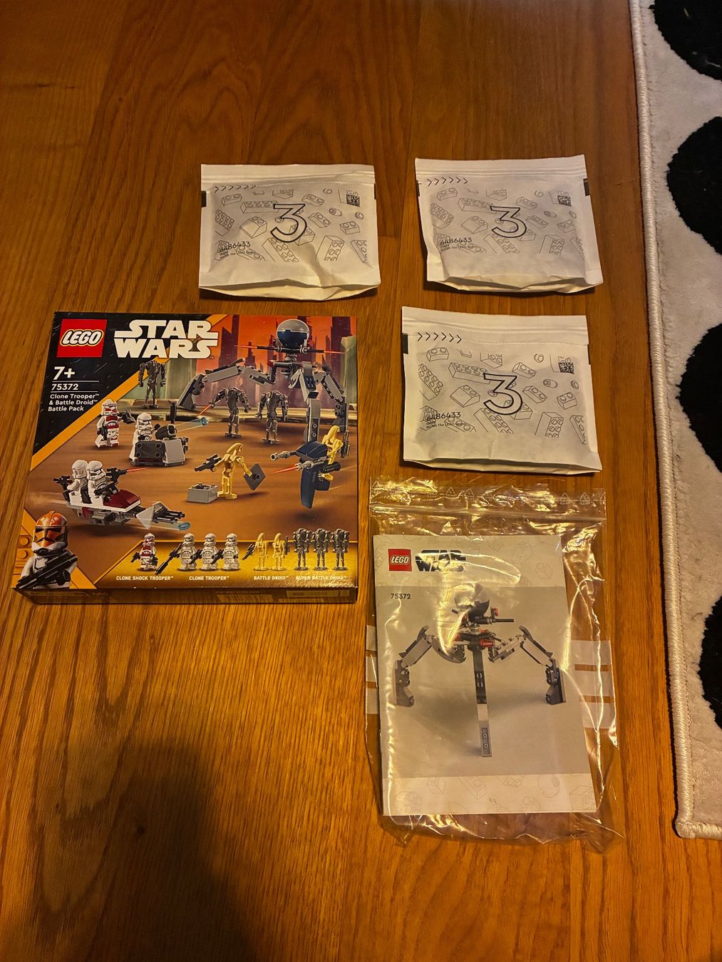 Star Wars Kit di costruzioni: LEGO Star Wars 75372 komplett + 3x Battle Droid – Usato da Gerlafingen venduto da SwissBricksRestored