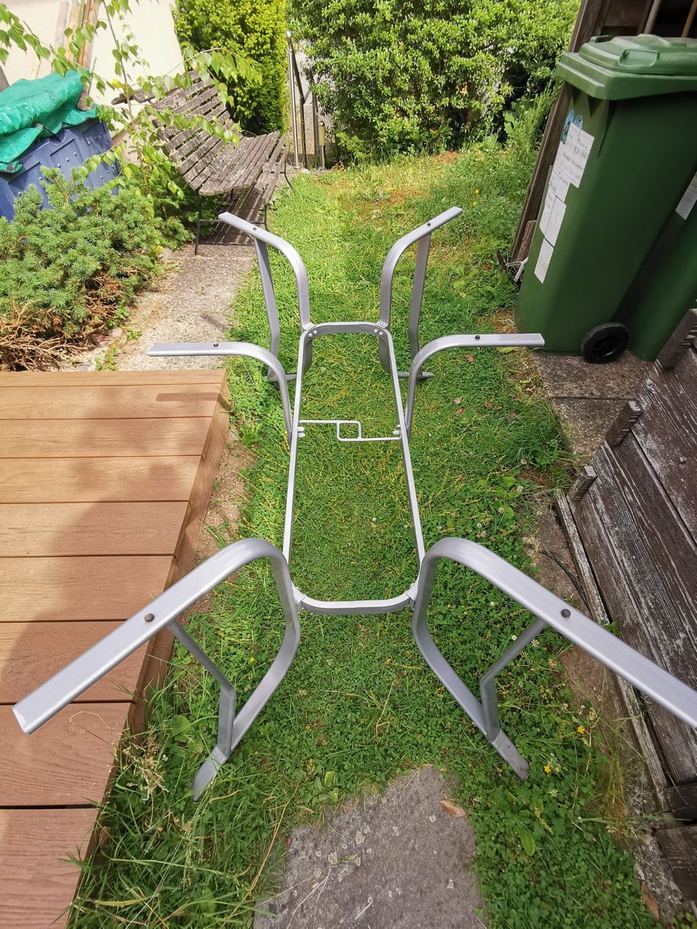 Tavoli: Glastisch für Balkon/Garten – Usato da Glattfelden venduto da sut_q8d2 8