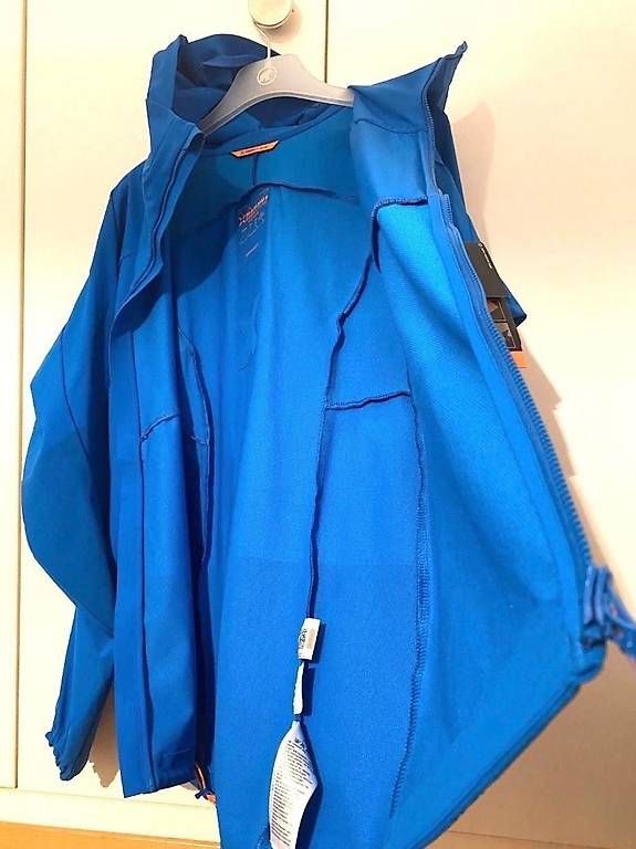Mammut Giacche: Mammut Eisfeld Light Softshell Jacke gr S – Nuovo (secondo la descrizione) da Zürich venduto da Altruisti 6