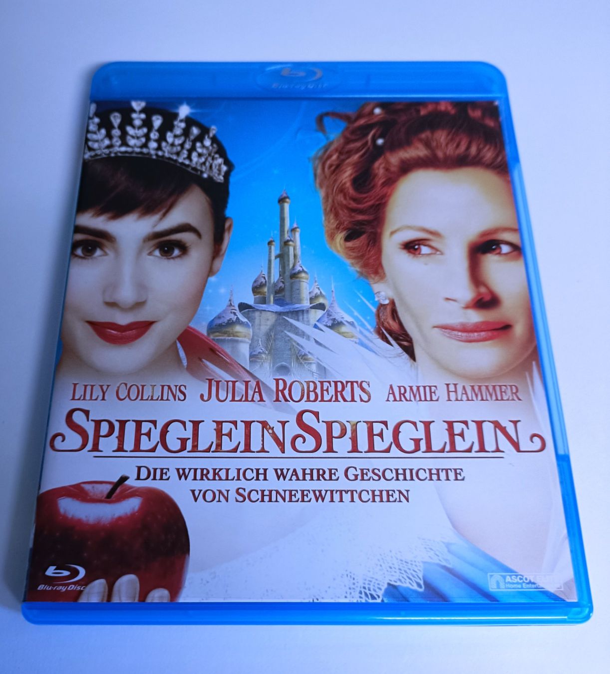 Tutti i DVDs: Spieglein Spieglein: Wahre Geschichte von Schneewittchen – Usato da Köniz venduto da Movieportal007