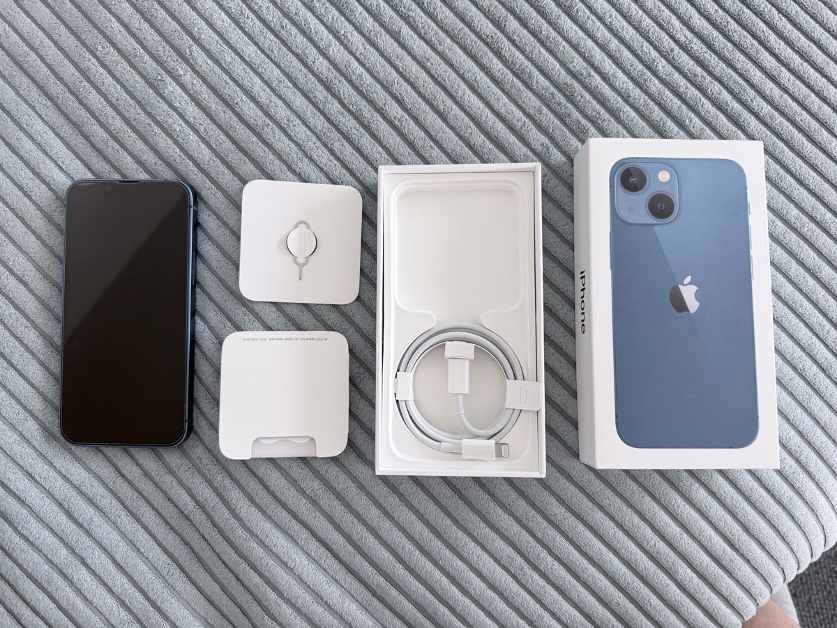Apple Handys / Smartphones: Apple iPhone 13 mini - blau - 256gb – Gebraucht aus Neuenkirch von Je_Kunz11