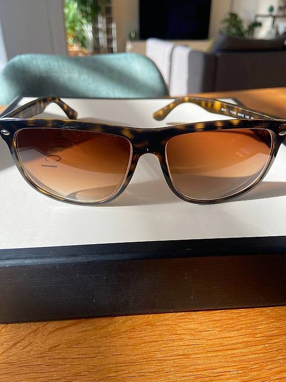 Brillen & Gläser: Ray-Ban -1,75 Stärke – Gebraucht aus Oberglatt ZH von val_wq29