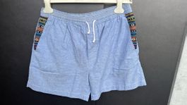 Short d'été léger, taille S, parfait pour la plage!