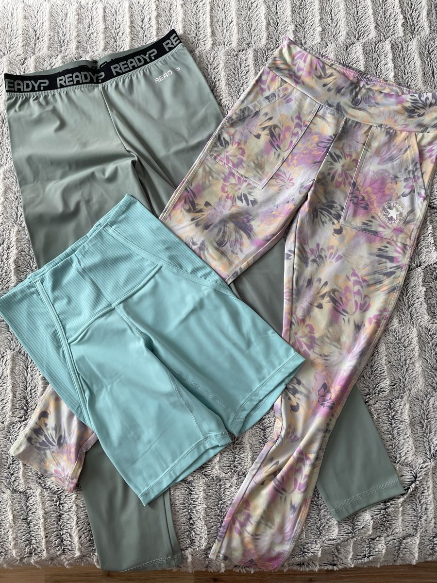 Lotti & Set di vestiti: Mädchenkleider-Paket 5. – Usato da Rothenburg venduto da keny79z5 5