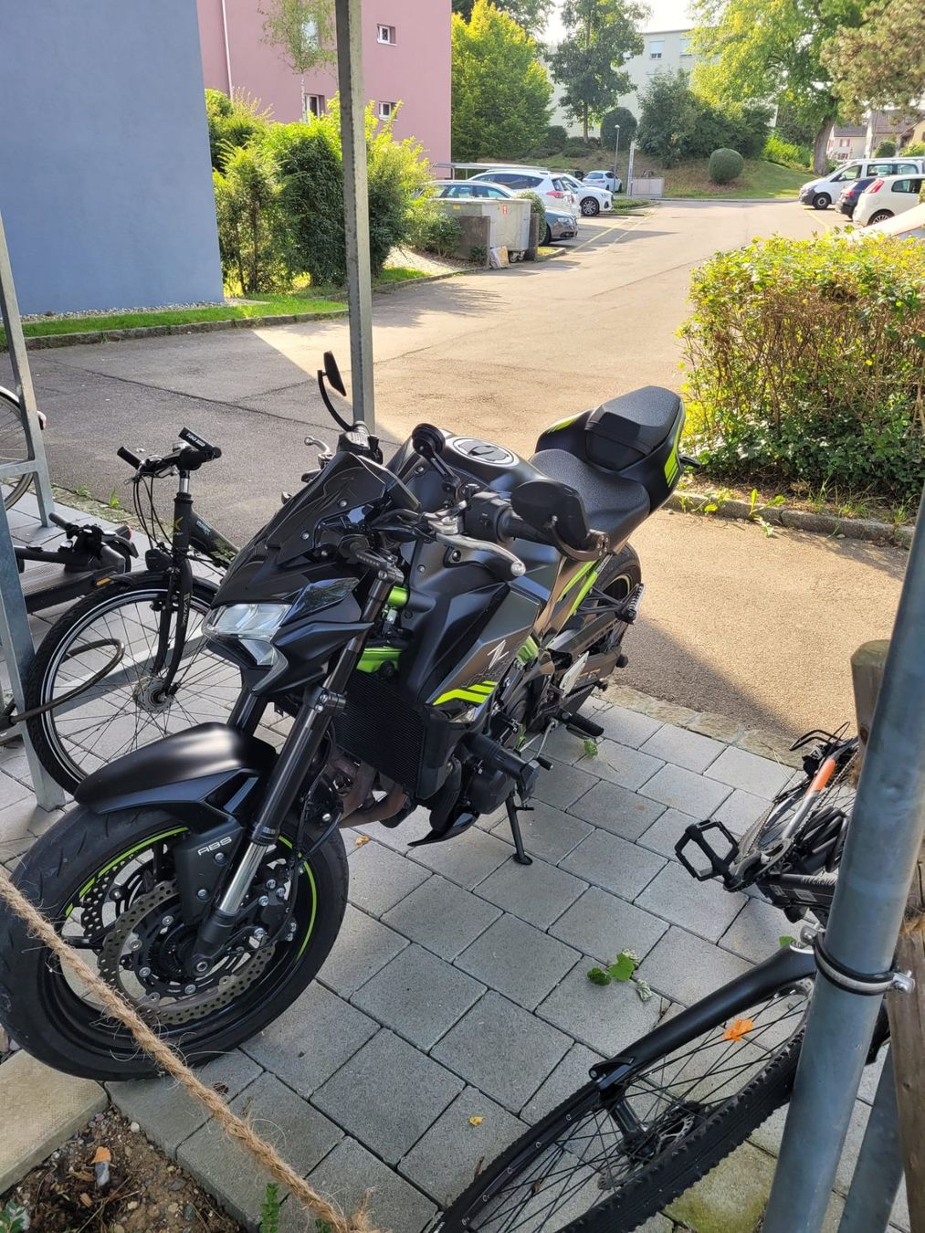 Kawasaki Strada: Kawasaki Z900 – Usato da Fällanden venduto da joe_xvv8 3
