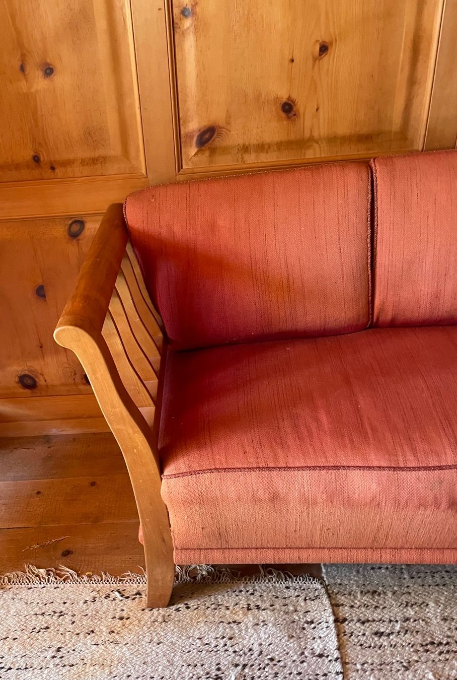 Sofas: Biedermeiersofa Nussbaum – Defekt aus Rütihof von Bemawe 4