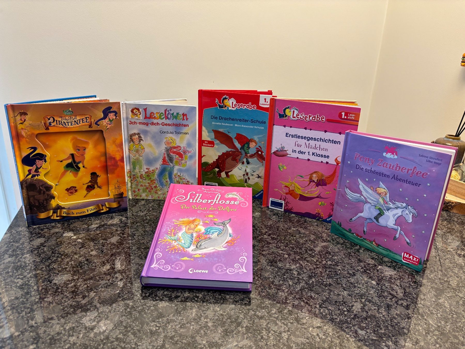 Bücher: Kinderbücher – Gebraucht aus Sulz AG von FantasyHouse 2