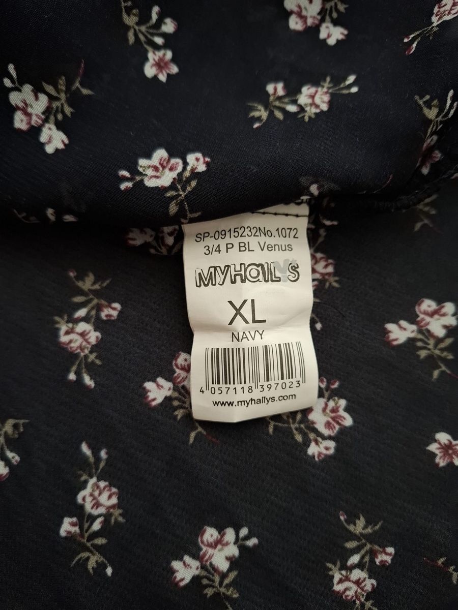 Blusen: Bluse  – Gebraucht aus Thun von sof_by7w 2