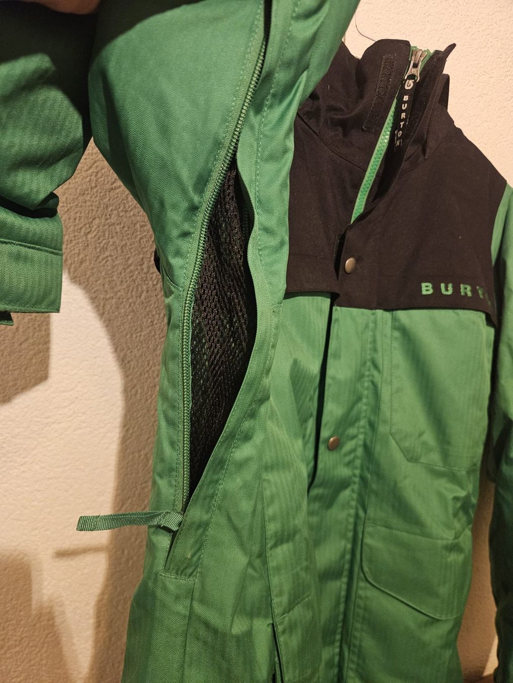 Burton Vestes & Manteaux: Ski Jacke Burton – D'occasion à Muri b. Bern par mar_2hpg 6