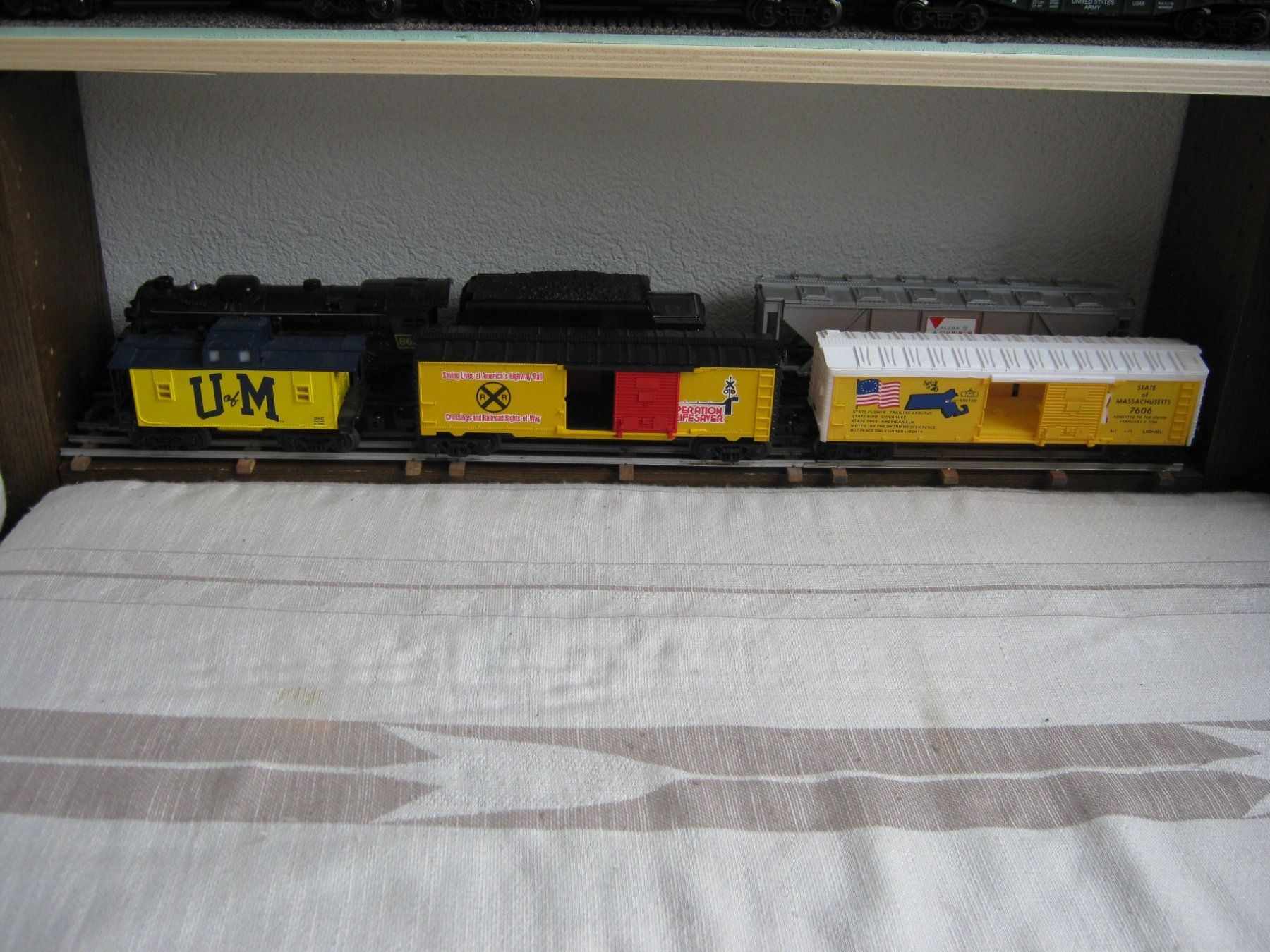 Trains électriques: 3 US Güterwagen  Spur 0 – D'occasion à Hirschthal par Legov 2