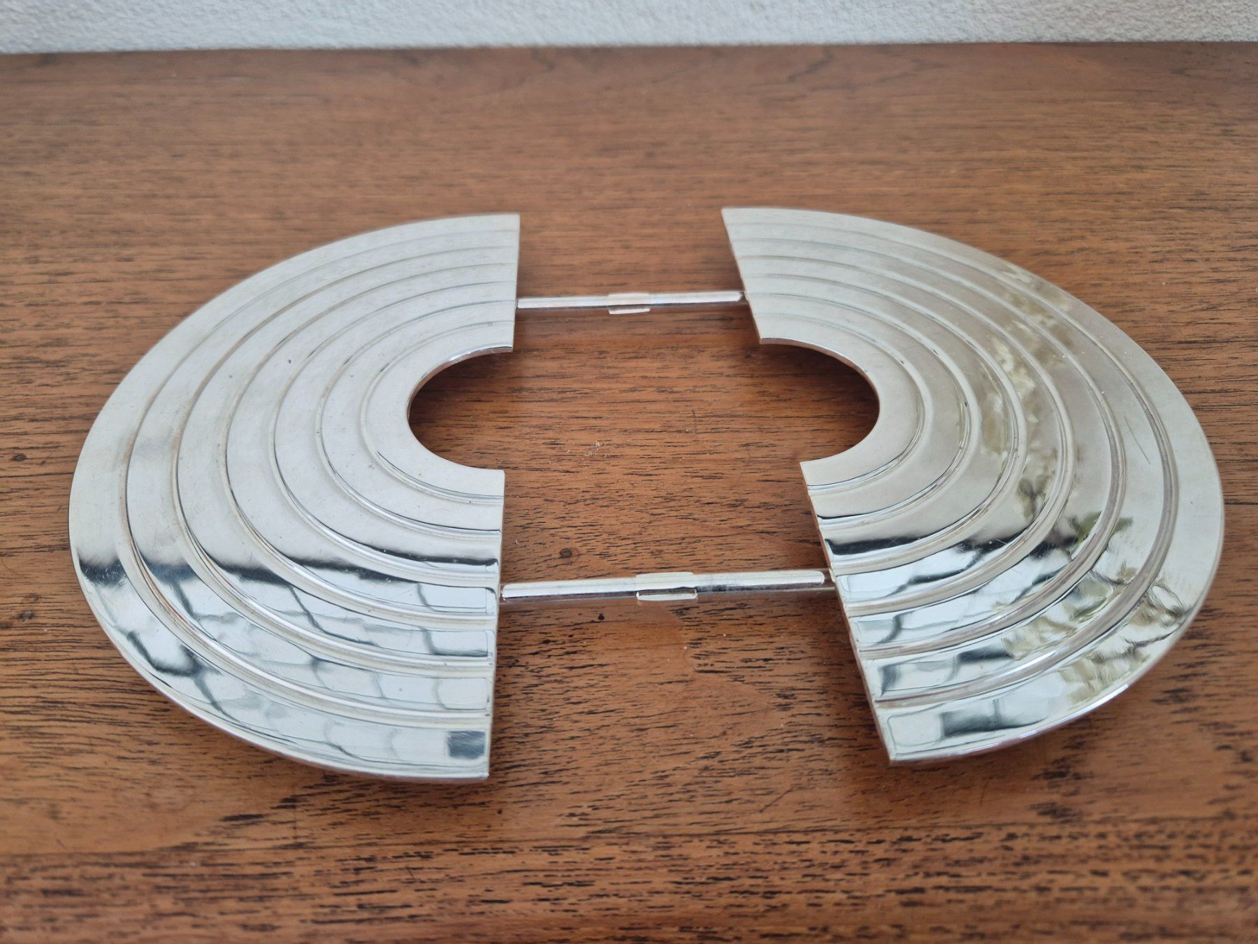 Piatti di portata: Sous-plat extensible en métal argenté C26 – Usato da Fully venduto da tameab 3