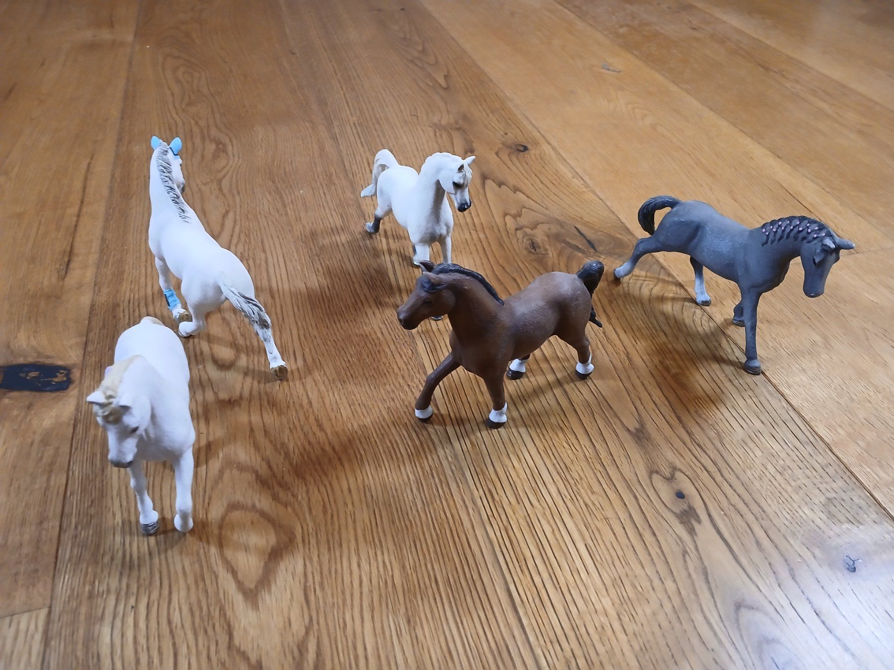 Schleich Jouets: 5 SCHLEICH   PFERDE – D'occasion à Unterengstringen par Nincraft 5