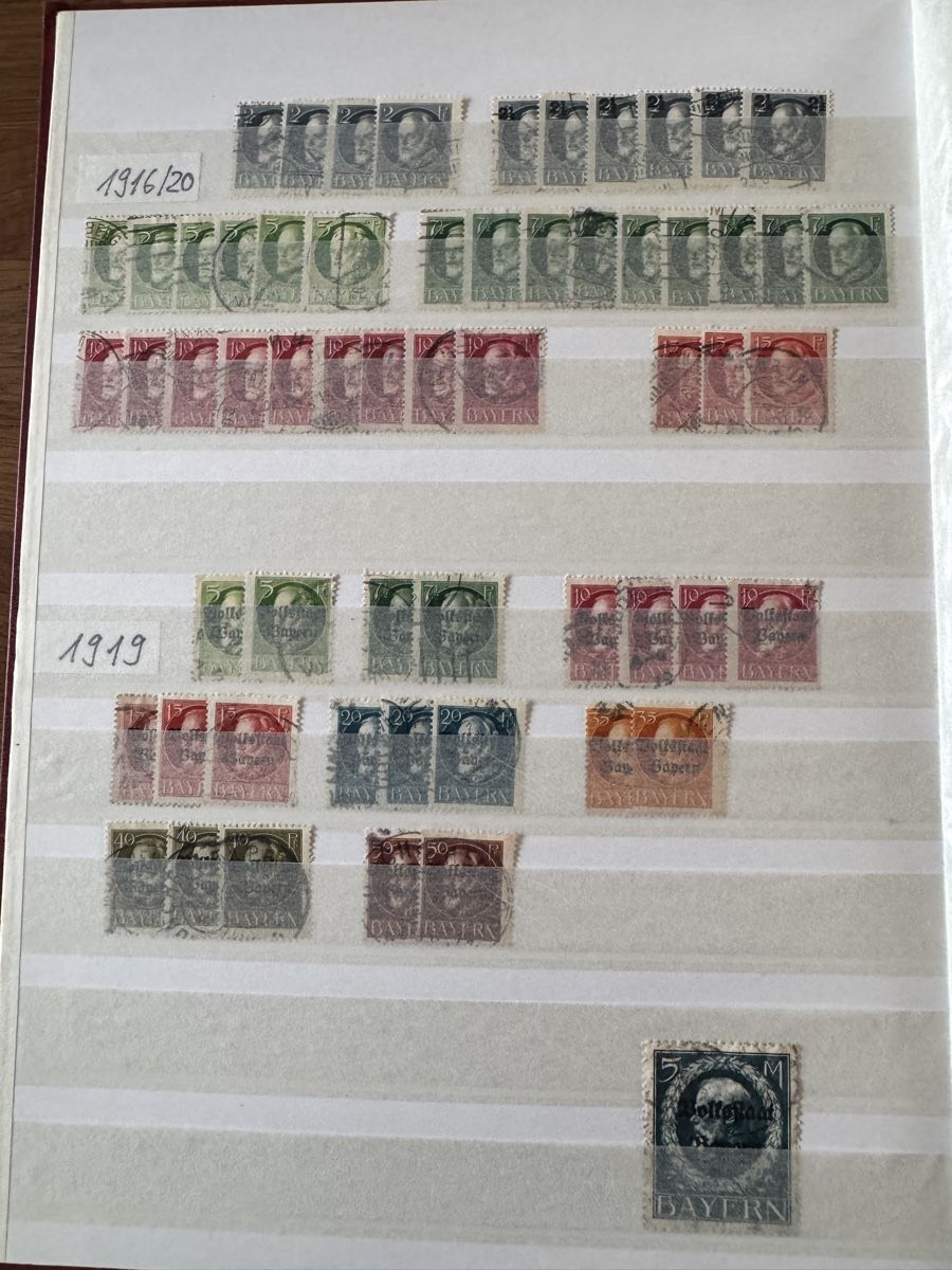 Albums: Briefmarken Bundle – D'occasion à Zürich par Ladd 6