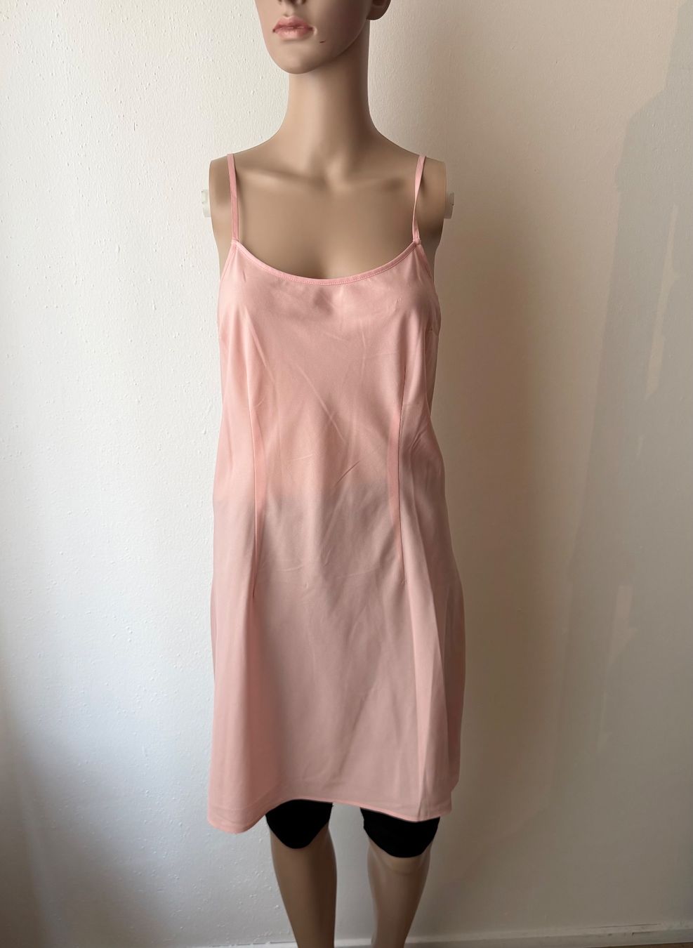 DKNY Vestiti: DKNY Kleid aus Spitze 💗 – Usato da Zürich venduto da ClosetQueen 8