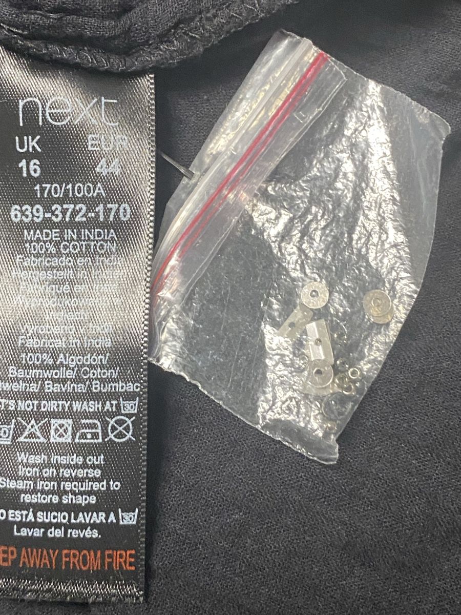 Next Chemisiers: Bluse next mit Stickereien Gr. 44 / XL – D'occasion à Biel-Benken BL par PANORMUS 4