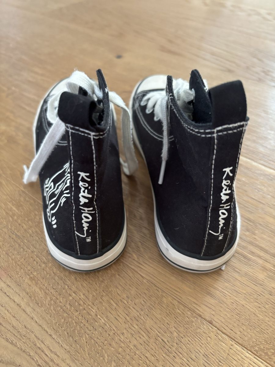 Scarpe da uomo: Keith Haring Sneakers – Usato da Würenlos venduto da Ashley24 3