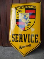 GROSSES PORSCHE  EMAILSCHILD