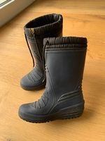 Gefütterte Regenstiefel in der Grösse 29