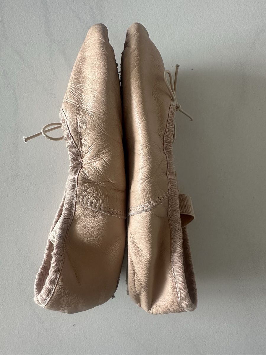 Scarpe per ragazze: Ballettschuhe Gr.30-31 – Usato da Horgen venduto da emi_rk59 1