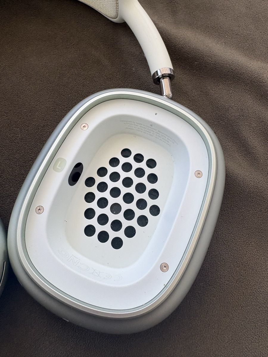 Apple Casques audio: airpods max generation 1 – D'occasion à Luzern par Patrizia.Baumann 3