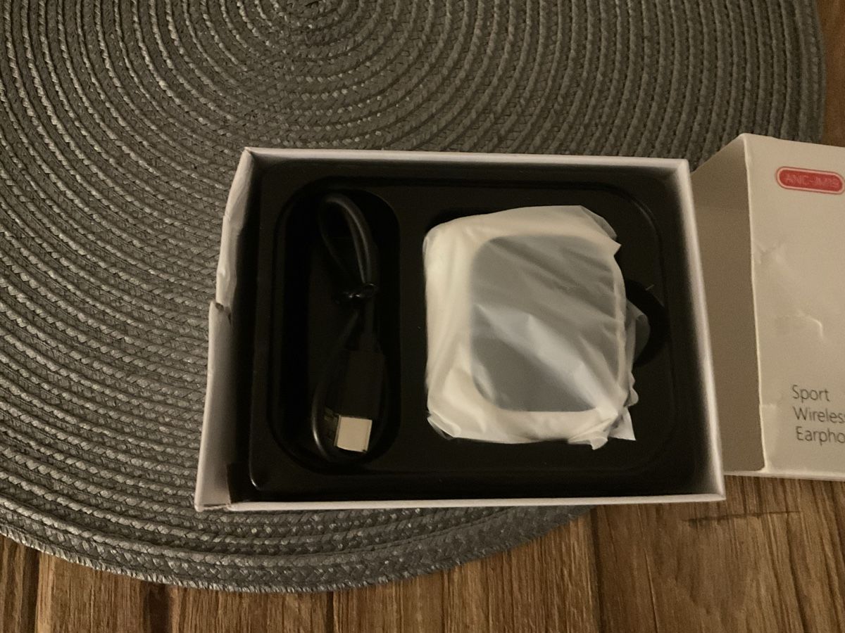 Cuffie: Wireless Earphone – Nuovo (secondo la descrizione) da Einsiedeln venduto da rimoco 2