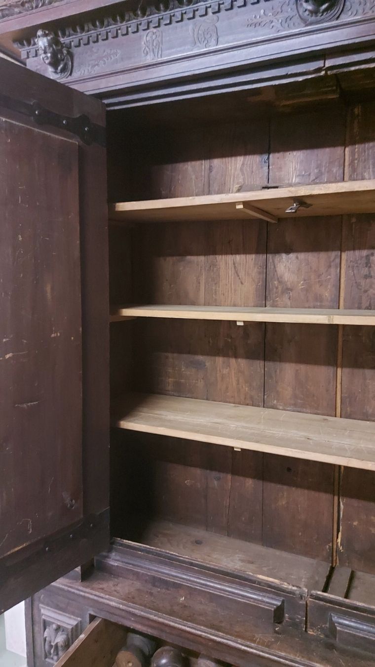 Armadi: Schrank Jahr 1681 – Usato da Arlesheim venduto da soggenase 5
