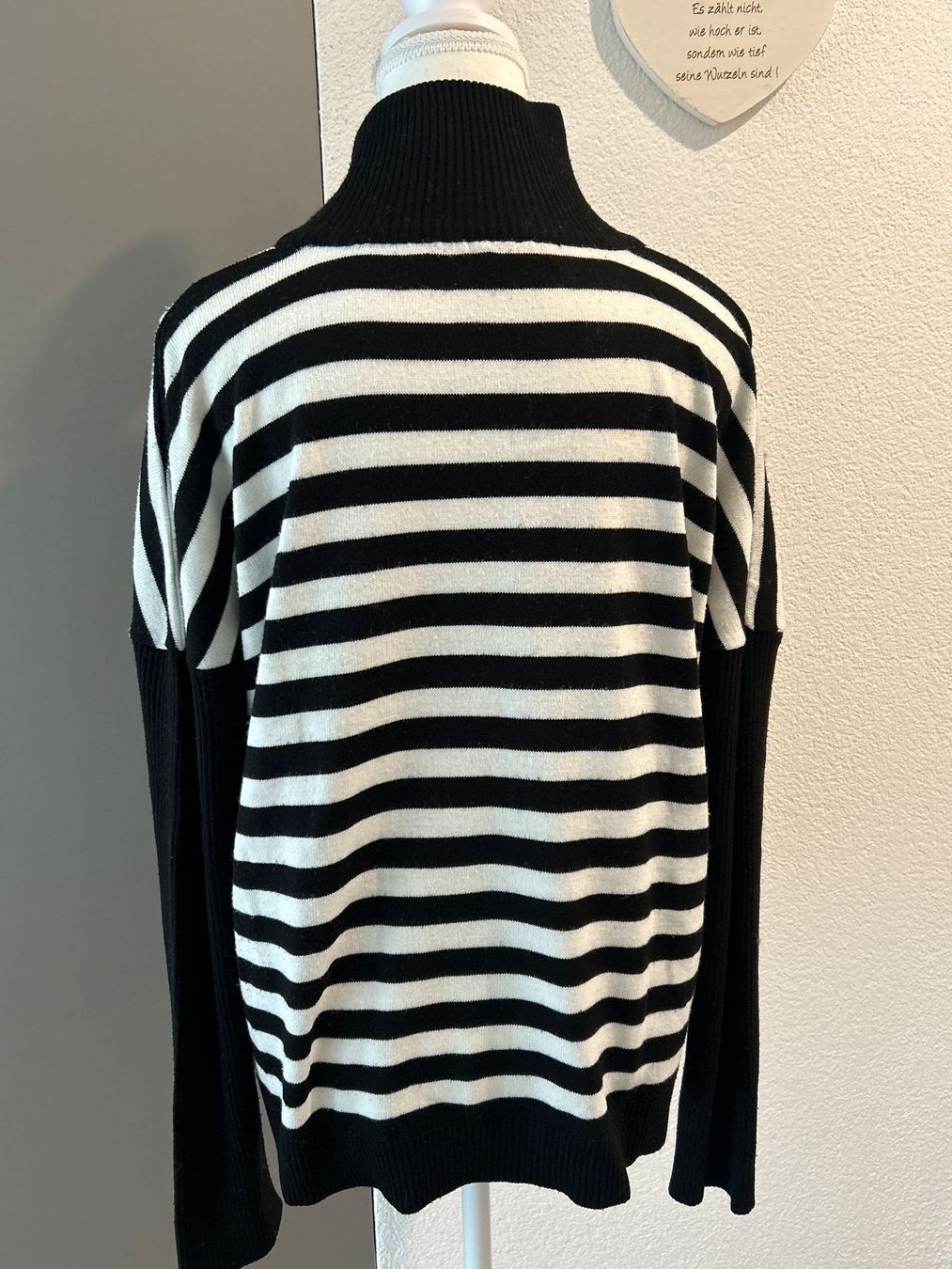 Maglioni & Felpe: Damen Rollkragenpullover mit Pailletten von Steilmann – Usato da Brunnen venduto da Nala2929 5