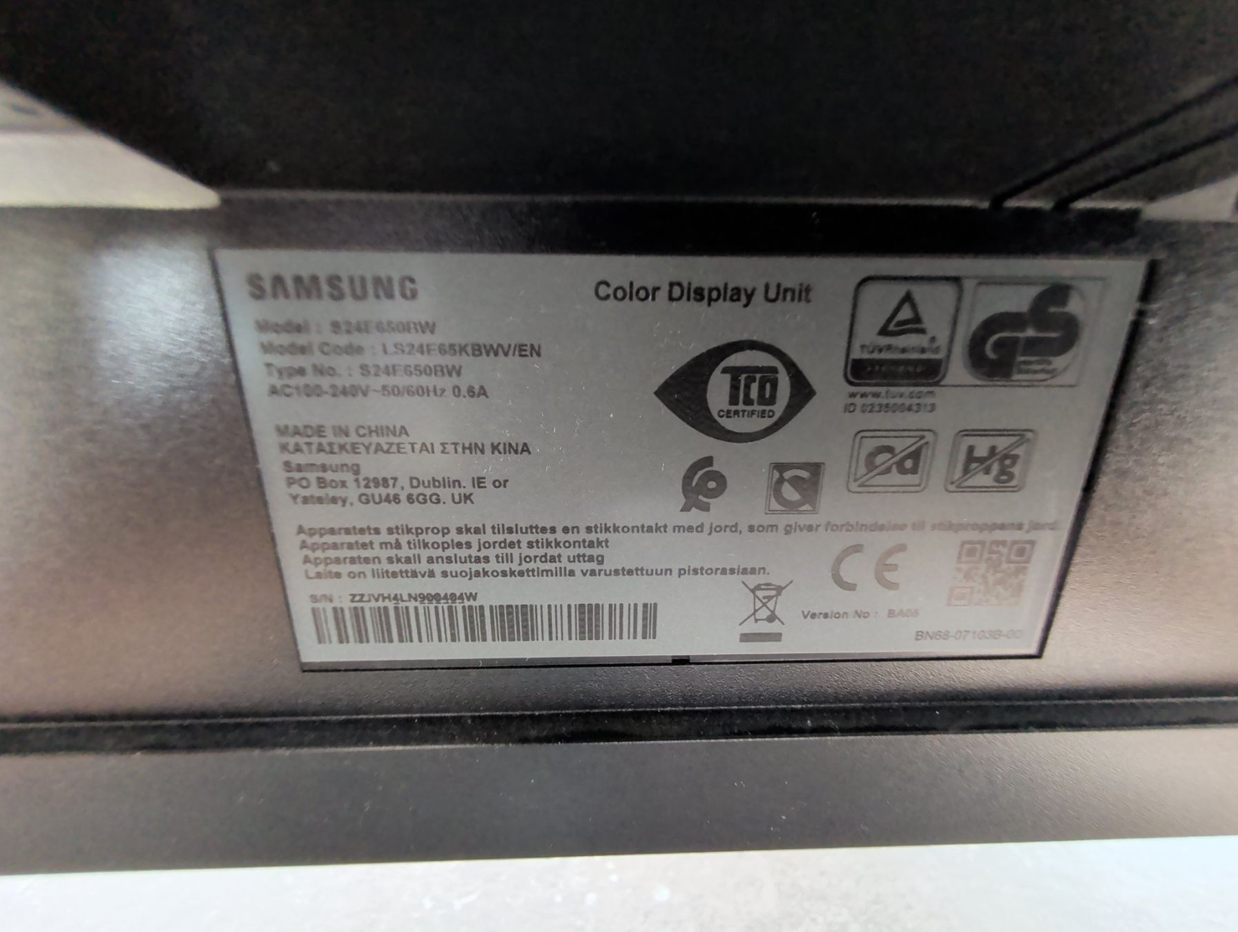 Samsung Ecrans: SAMSUNG 24" Monitor Model: S24E650BW + DVI/HDMI Adapter – D'occasion à Lachen SZ par flo_nyj8 3