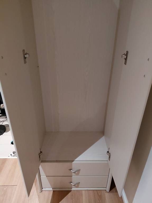 Armadi: Schrank – Usato da Binningen venduto da eli_rcf2 1