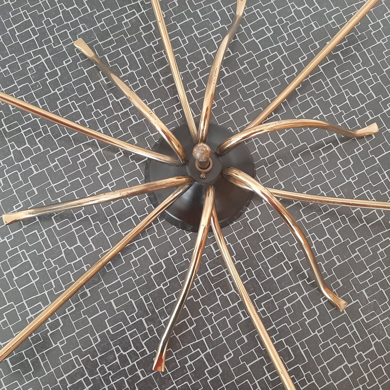 Lustres & lampes de plafonds: 50er 60er Sputnik Lampe Deckenlampe Mid Century Spinne – Défectueux à Erschwil par Karabella 3