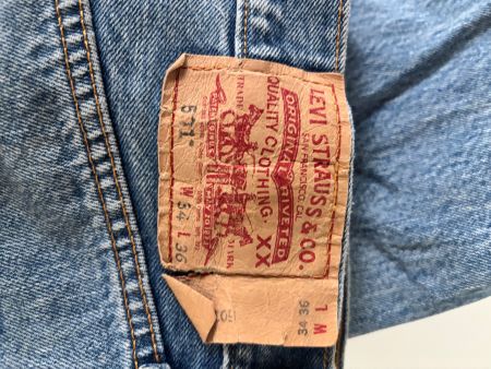 Vintage Levi's 501 - 34/46