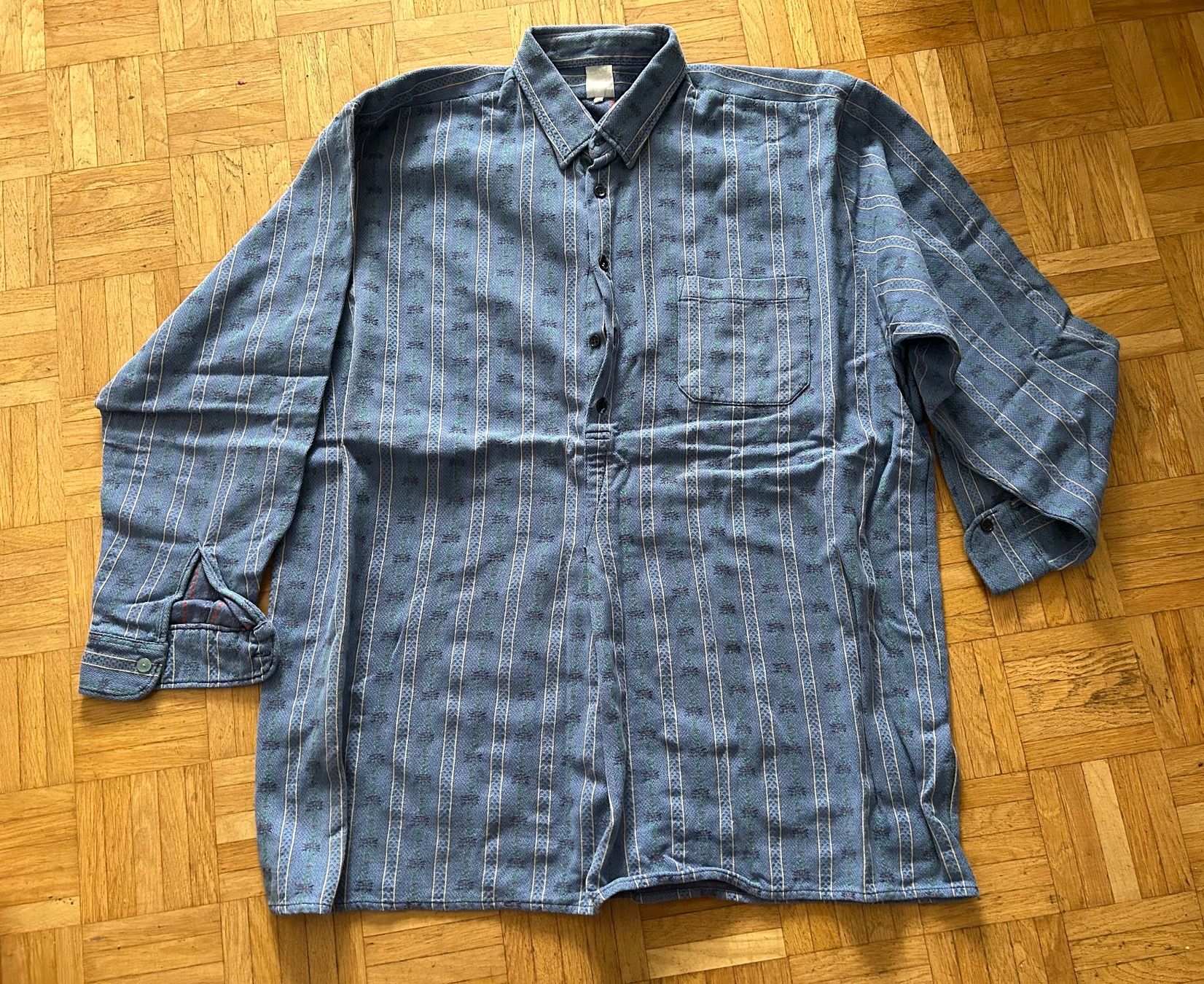 Camicie: Edelweiss Hemd Grösse 46 – Usato da Oensingen venduto da Rainman71